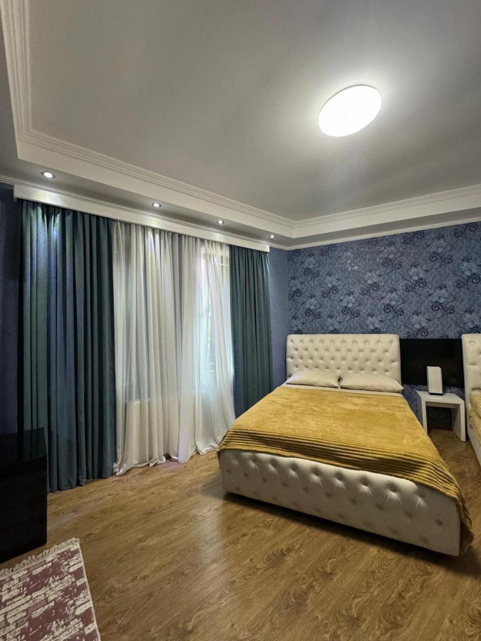 Aisi Kutaisi Exterior foto